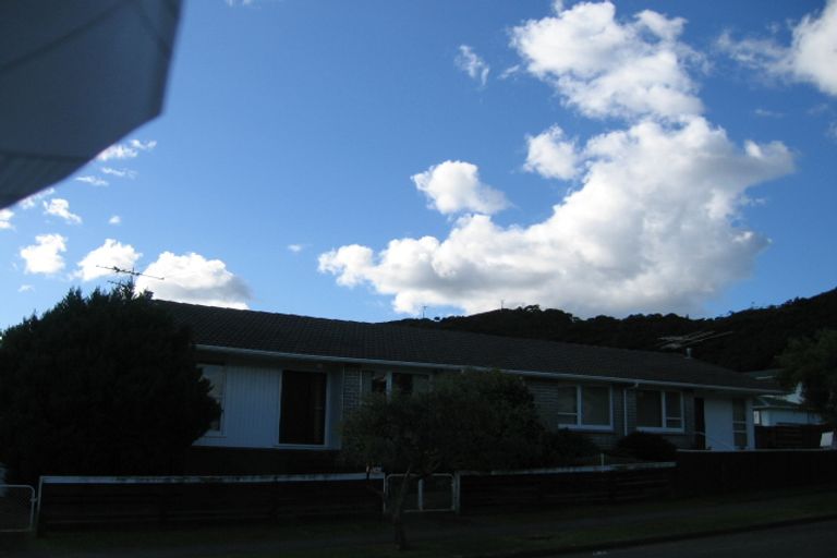 Photo of property in 3b Matariki Grove, Wainuiomata, Lower Hutt, 5014