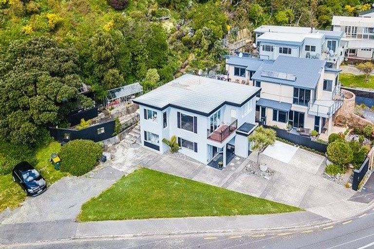 Photo of property in 85a Moana Road, Plimmerton, Porirua, 5026
