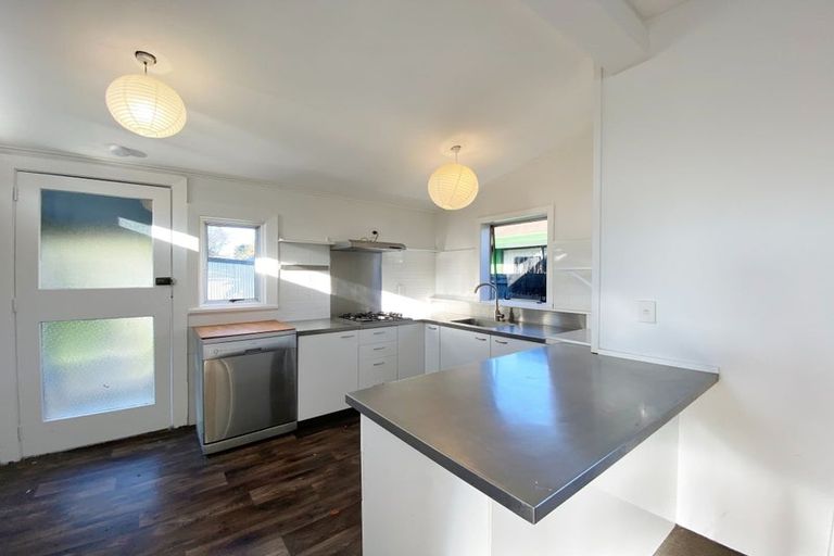 Photo of property in 152 Aldwins Road, Phillipstown, Christchurch, 8062