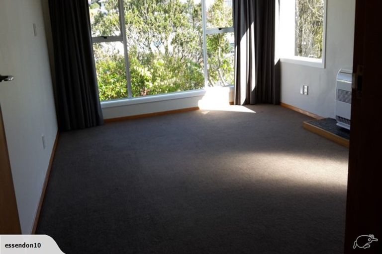 Photo of property in 47 Redwood Avenue, Tawa, Wellington, 5028