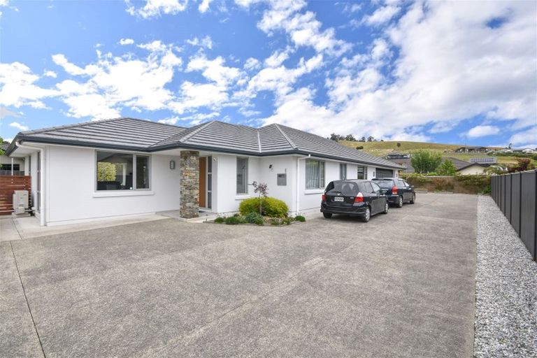Photo of property in 13 Heathfield Drive, Mosgiel, 9024