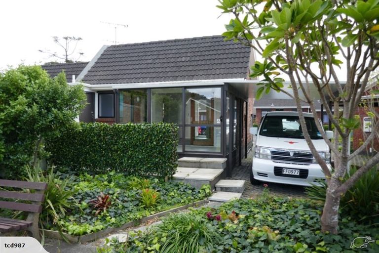 Photo of property in 3 Bellbird Place, Orewa, 0931