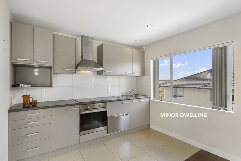 Photo of property in 5 Houhere Close, Albany, Auckland, 0632