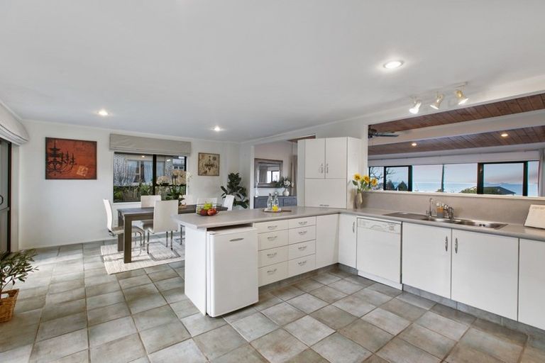 Photo of property in 68 Gulf View Road, Murrays Bay, Auckland, 0630