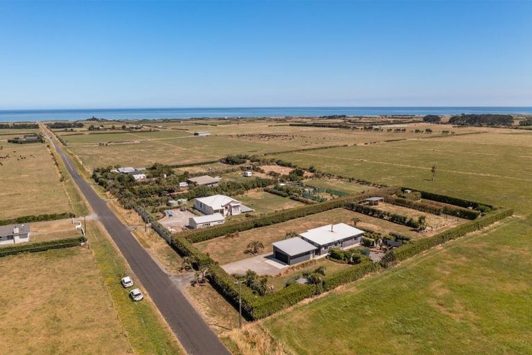 Photo of property in 138 Stent Road, Warea, New Plymouth, 4381