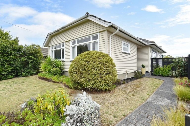 Photo of property in 17 Sabina Street, Shirley, Christchurch, 8013