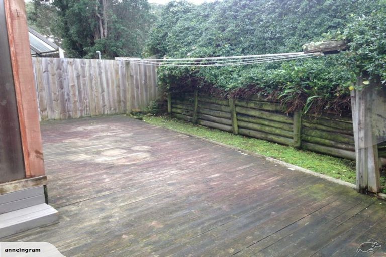 Photo of property in 112 Weka Street, Miramar, Wellington, 6022