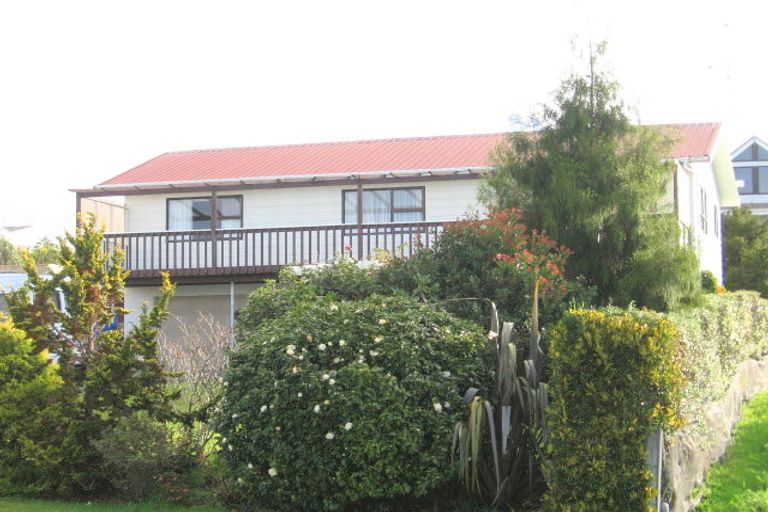 Photo of property in 15 Awatere Place, Snells Beach, 0920