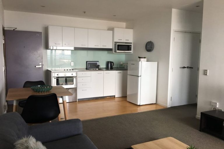 Photo of property in Zest Apartments, 817/72 Nelson Street, Auckland Central, Auckland, 1010