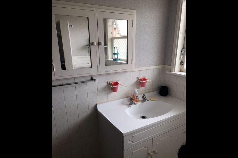 Photo of property in 48 Rugby Street, Levin, 5510