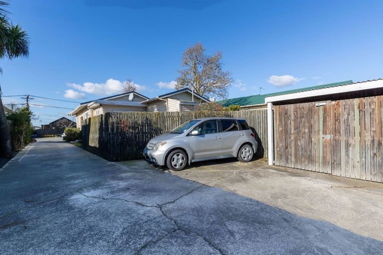 Photo of property in 1/27 Allard Street, Edgeware, Christchurch, 8013