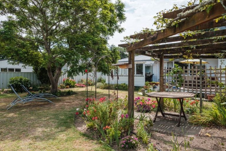 Photo of property in 836 Gladstone Road, Te Hapara, Gisborne, 4010