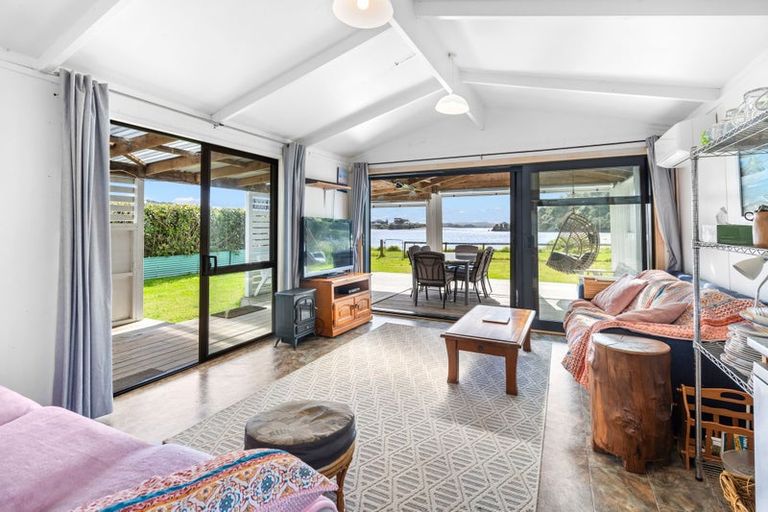 Photo of property in 39 Mahanga Road, Pataua South, Parua Bay, 0192