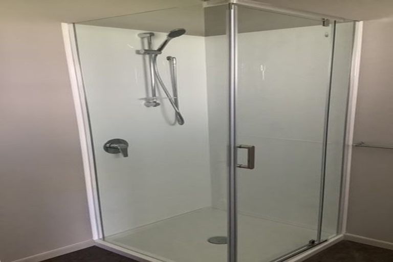 Photo of property in 1/10 Trevethick Grove, Woburn, Lower Hutt, 5010