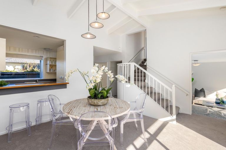 Photo of property in 9 Birdling Place, Halswell, Christchurch, 8025