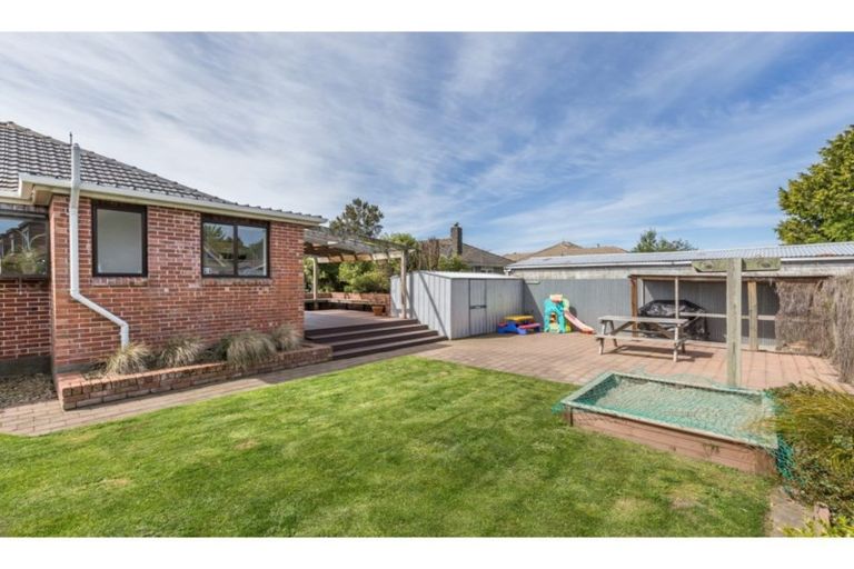 Photo of property in 78 Daniels Road, Redwood, Christchurch, 8051
