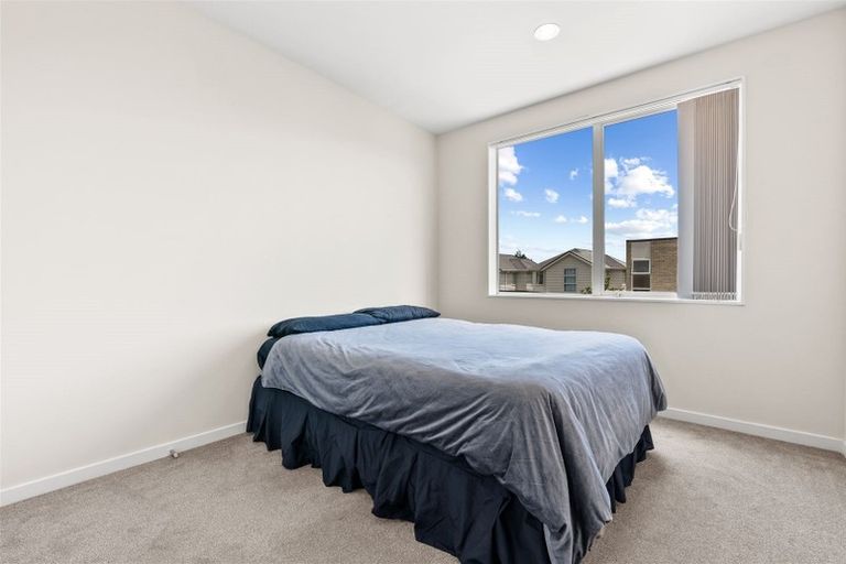 Photo of property in 24 Hakawai Avenue, Takanini, 2112