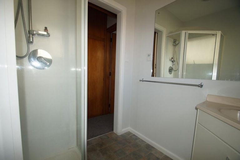 Photo of property in 1/74 Saint James Avenue, Papanui, Christchurch, 8053