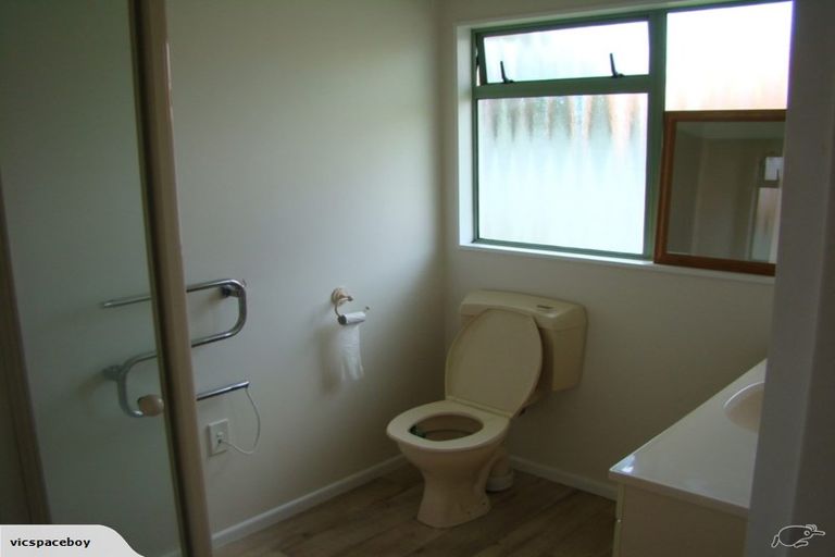 Photo of property in 289b Te Moana Road, Waikanae, 5036