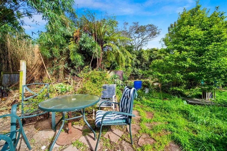 Photo of property in 593 Auroa Road, Auroa, Hawera, 4678