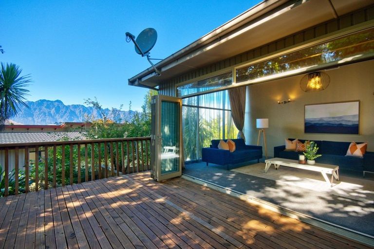 Photo of property in 166 Fernhill Road, Fernhill, Queenstown, 9300