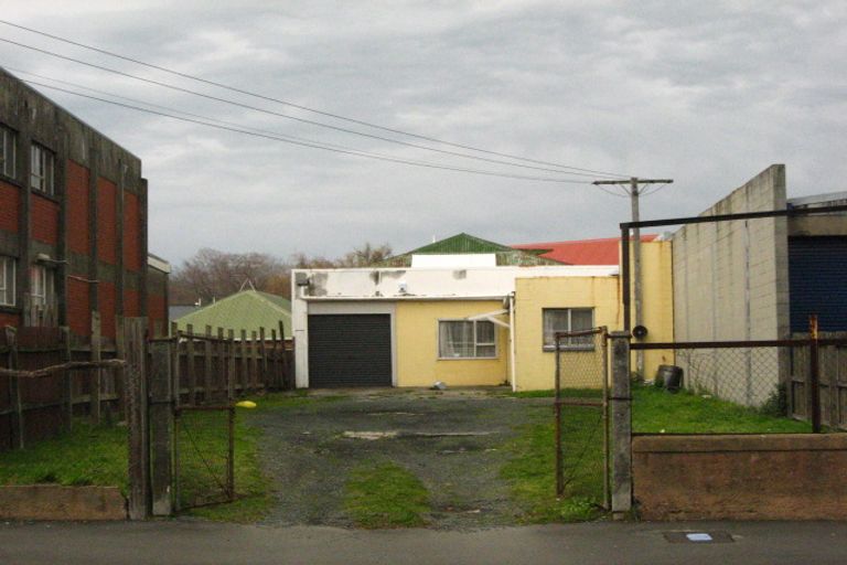 Photo of property in 17 Clyde Street, North Dunedin, Dunedin, 9016