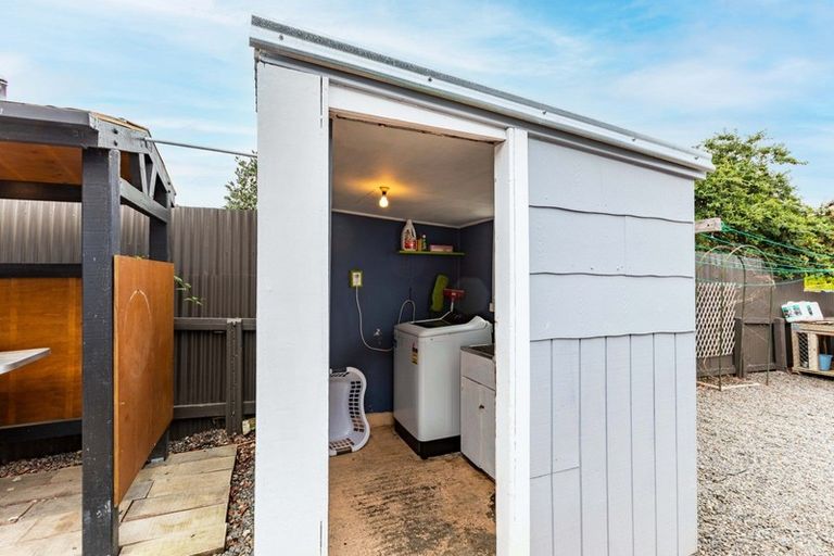 Photo of property in 12 Savage Crescent, Waipukurau, 4200