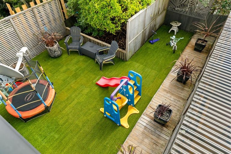 Photo of property in 5/13 Richards Avenue, Forrest Hill, Auckland, 0620