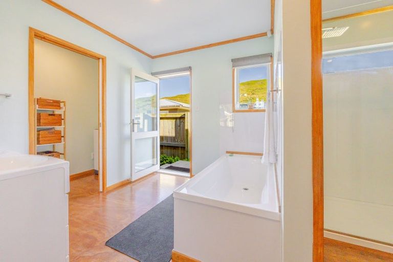 Photo of property in 3 Te Paerahi Road, Porangahau, 4293