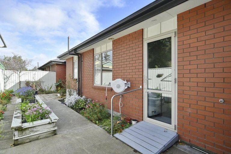 Photo of property in 18 Streamside Court, Woolston, Christchurch, 8062