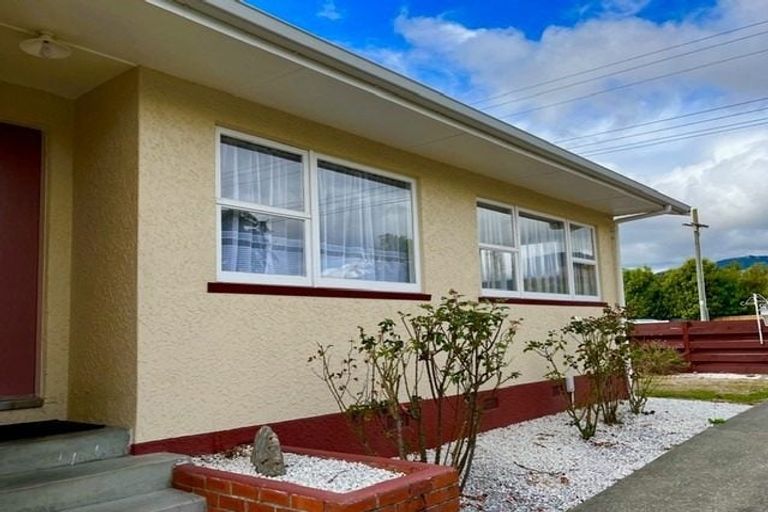 Photo of property in 146 Nayland Road, Stoke, Nelson, 7011