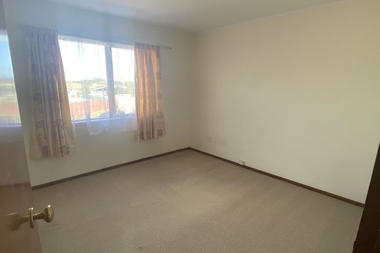 Photo of property in 1/17 Ervine Place, Bucklands Beach, Auckland, 2014