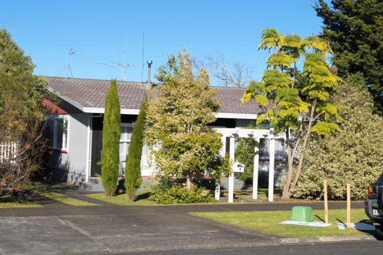 Photo of property in 1/3 Thompson Street, Mangere East, Auckland, 2024