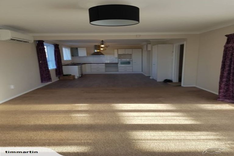 Photo of property in 6 Norrie Street, Redwood, Christchurch, 8051