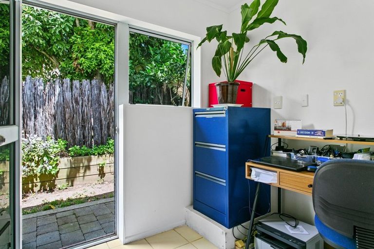 Photo of property in 2/40 Hinekura Avenue, Taupo, 3330