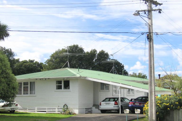 Photo of property in 30a Benge Crescent, Clouston Park, Upper Hutt, 5018