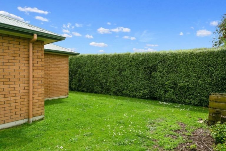 Photo of property in 2/10 Hannon Road, Cambridge, 3434