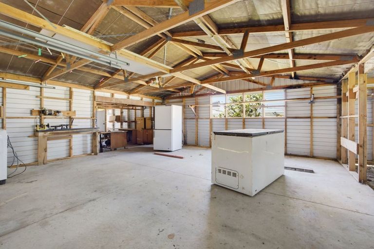 Photo of property in 24 Linklater Avenue, Foxton Beach, Foxton, 4815