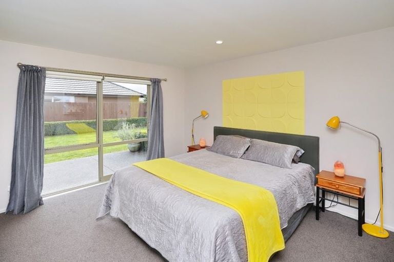 Photo of property in 6 Cassini Place, Leeston, 7632