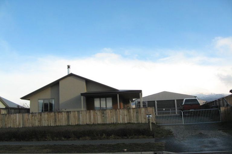 Photo of property in 32 Waenga Drive, Cromwell, 9310