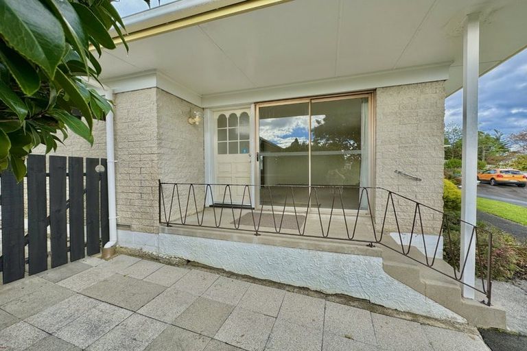 Photo of property in 2/34 Wellington Street, Papakura, 2110