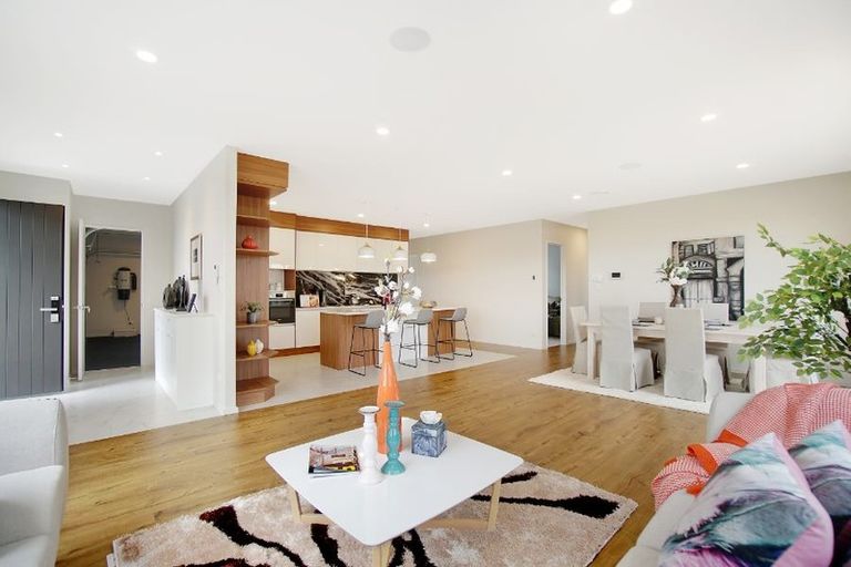 Photo of property in 59 Twin Parks Rise, Papakura, 2110