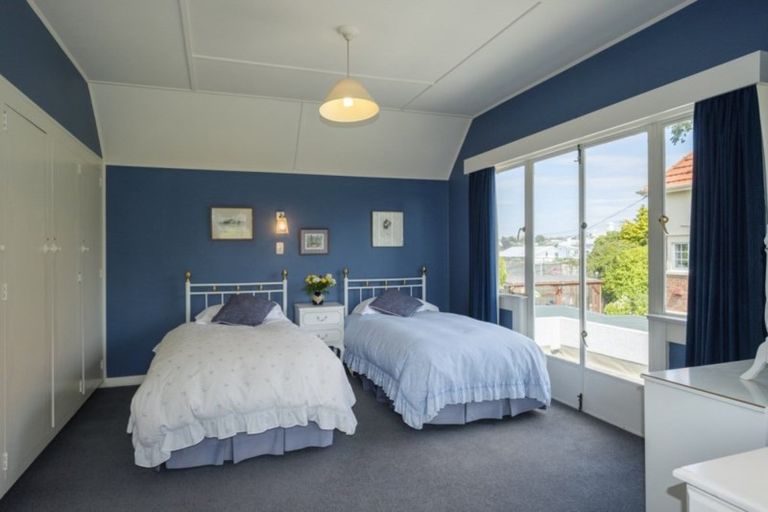 Photo of property in 142 Eglinton Road, Mornington, Dunedin, 9011