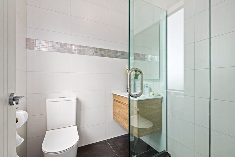 Photo of property in 3a Matakohe Road, Westgate, Auckland, 0814