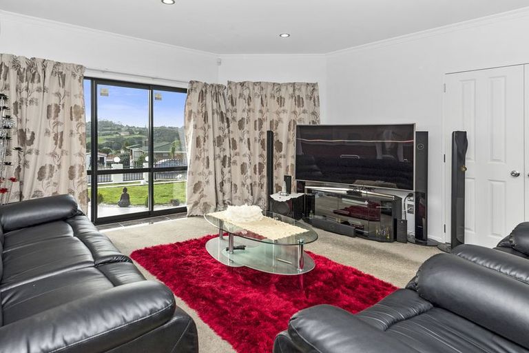 Photo of property in 247 Hill Road, The Gardens, Auckland, 2105