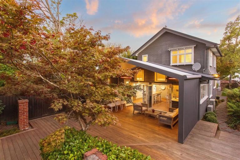 Photo of property in 81 Carlton Mill Road, Merivale, Christchurch, 8014