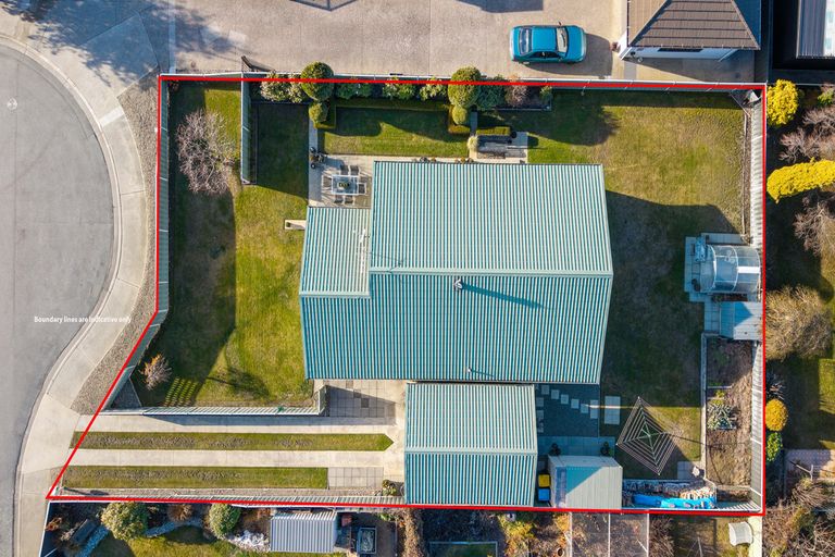 Photo of property in 4 Spruce Close, Alexandra, 9320