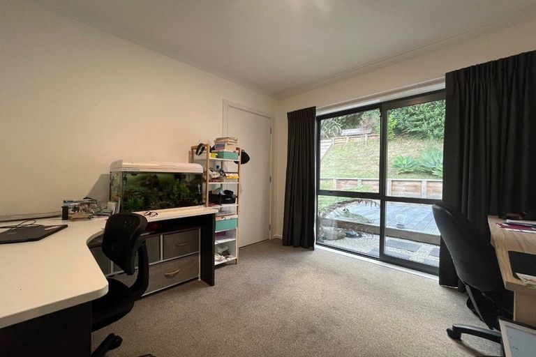 Photo of property in 1b Trosk Place, Waiuku, 2123