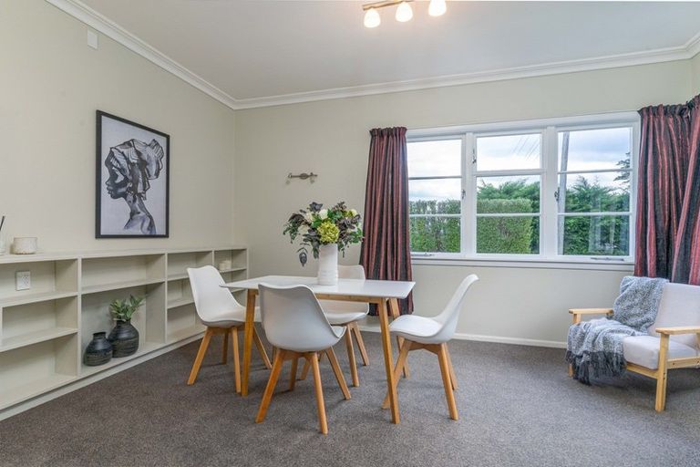 Photo of property in 75 Park Road, Carterton, 5713