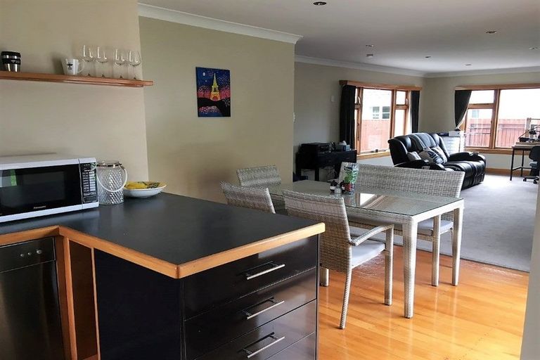 Photo of property in 67 Bowenvale Avenue, Cashmere, Christchurch, 8022